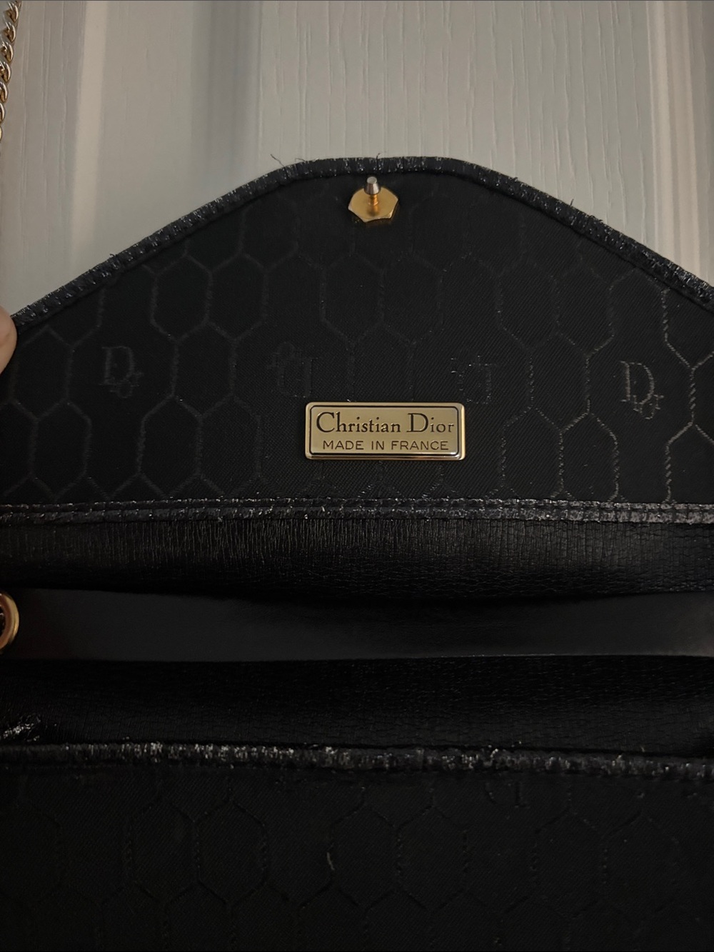 Christian Dior Vintage 30 Montaigne
Chain Cloth Shoulder/Clutch Bag
Honeycomb - Picture 2 of 11